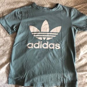 Adidas t-shirt